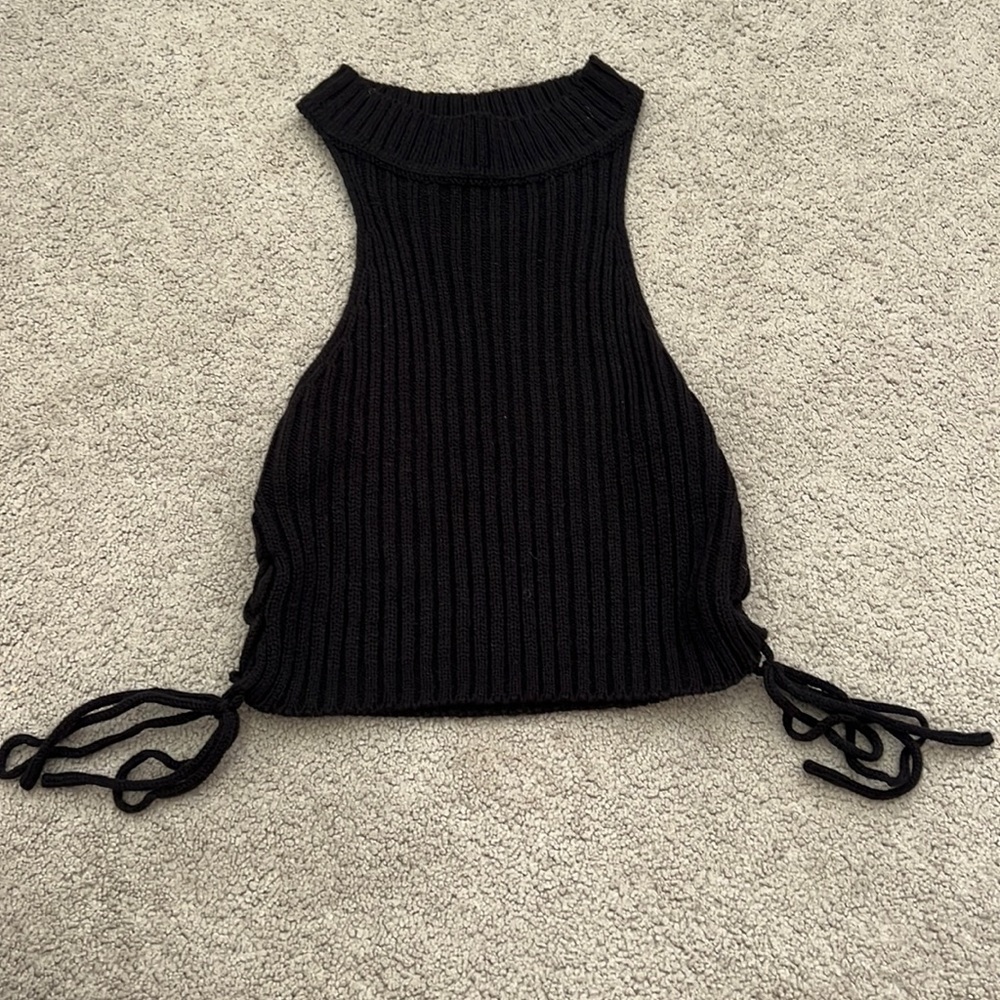 Halter top